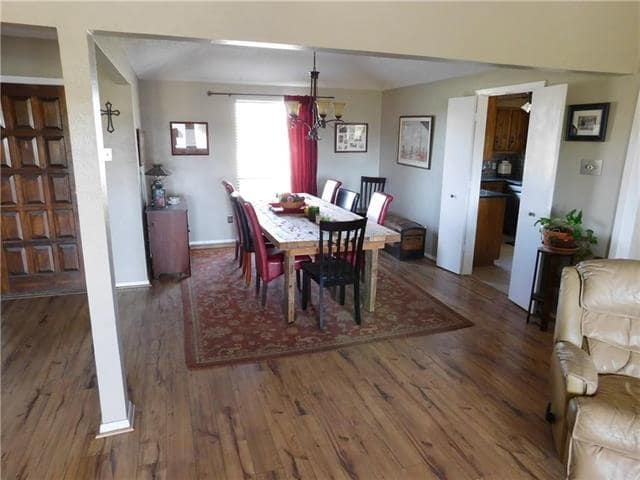 Photo - 410 Barnes Bridge Rd