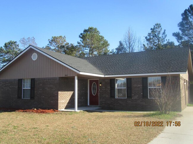 Photo - 862 Lyndsi Ln