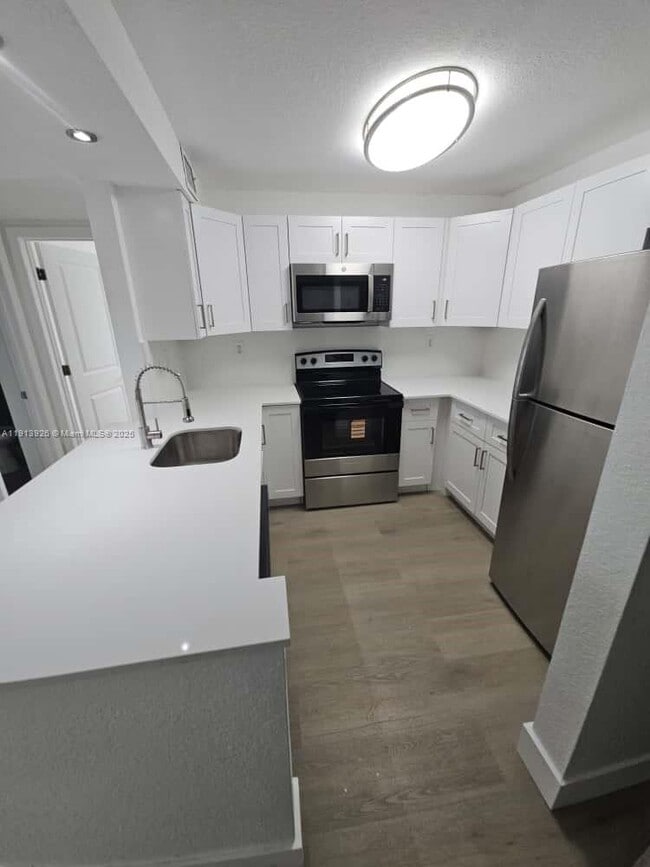 Photo - 8101 Crespi Blvd Unit 204