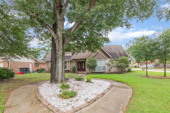 Building Photo - 17423 Baronshire Dr Rental