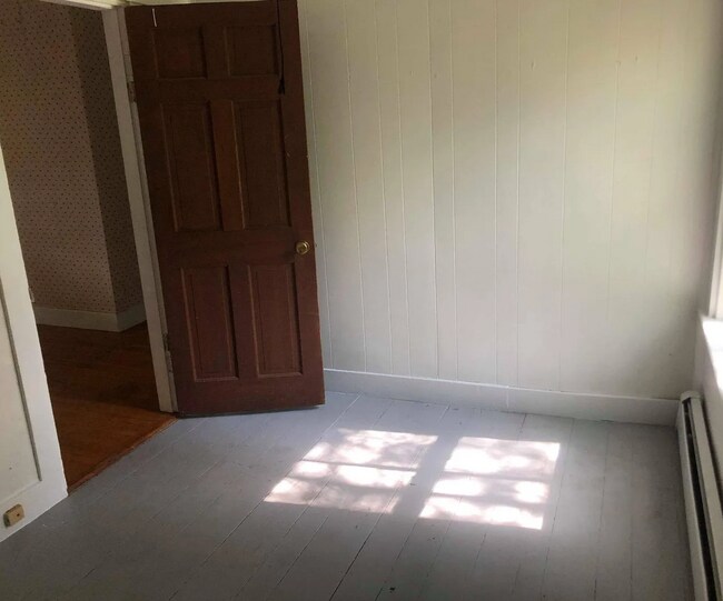 12 Jameson St Unit 1