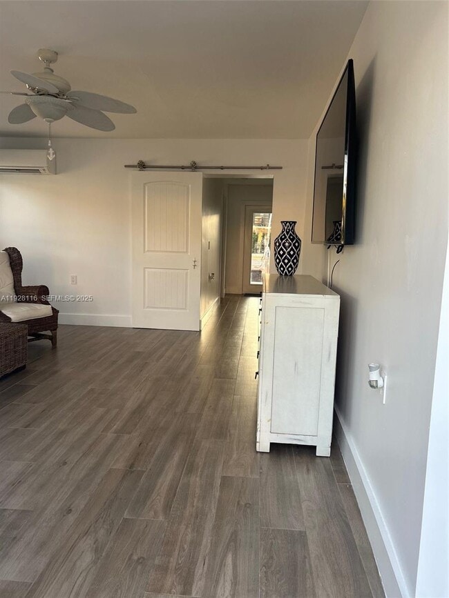 Photo - 826 Bonito Ln