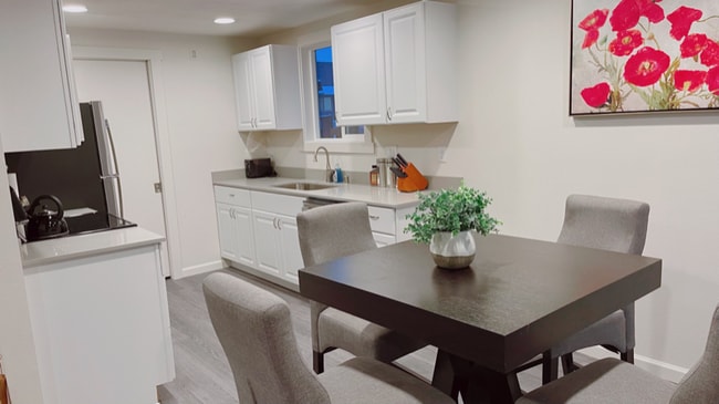 Photo - 1014 NE 91st St