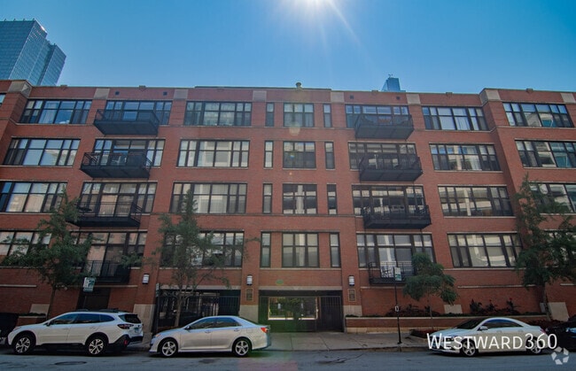 Building Photo - 333 W Hubbard St Unit 414 Rental