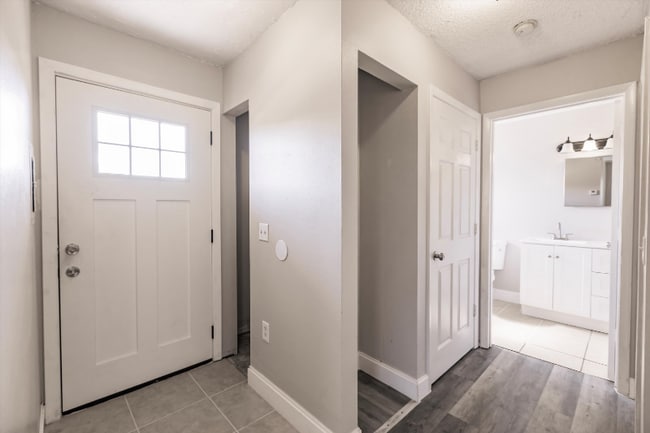 Photo - 1450 E Gibson St Unit 3