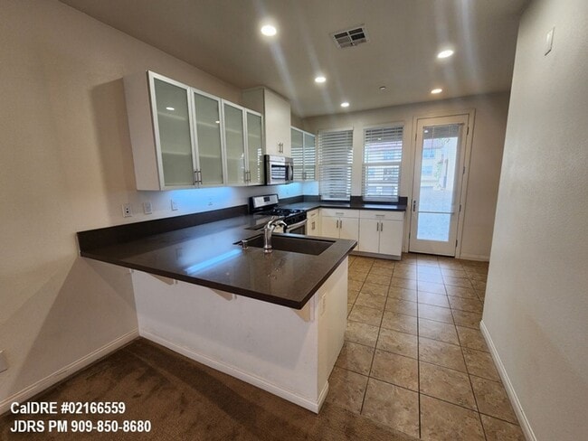 Photo - Azusa 2 bedroom Townhome