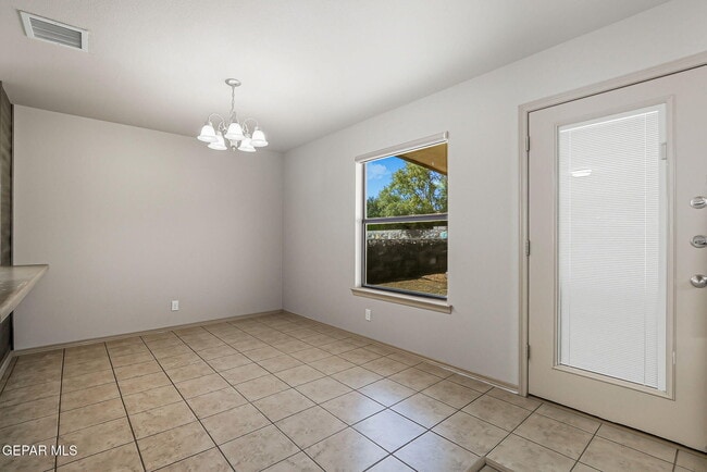 Photo - 2317 Honey Dew St