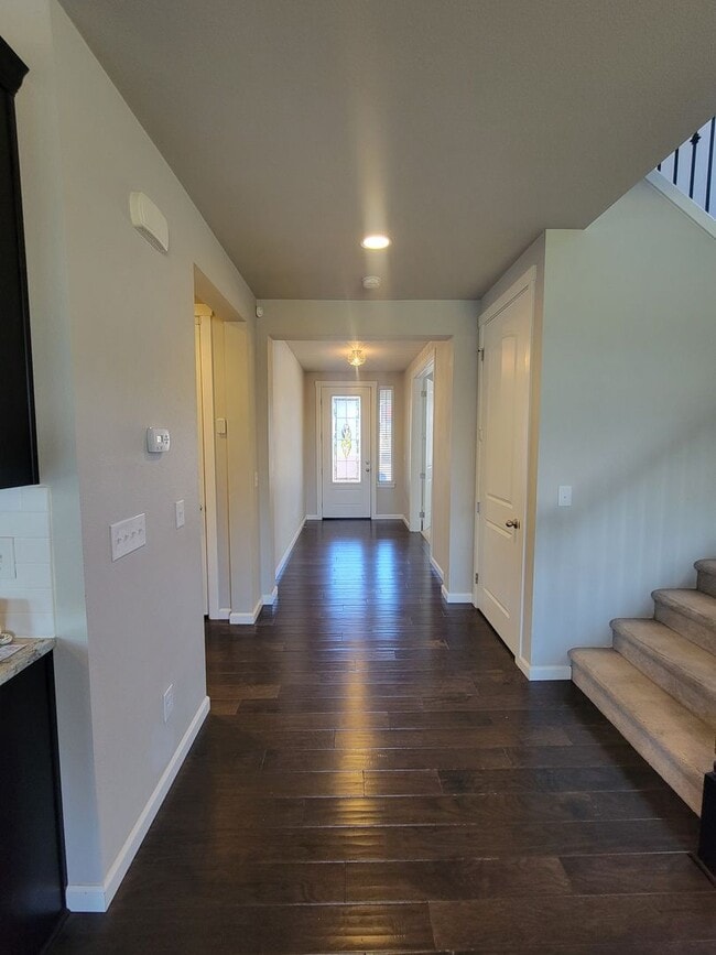 Photo - Elegant 4 Bedroom Home In Auburn