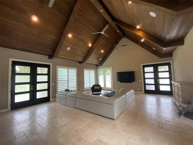 Photo - 2911 S Saddlebrook Ln