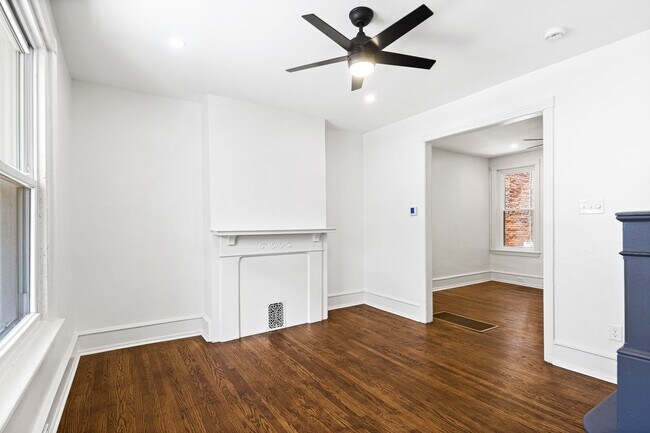 Photo - 1329 S Lindenwood St