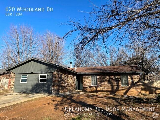 Building Photo - 620 Woodland Dr Rental