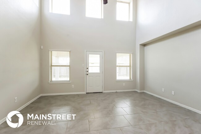 Photo - 8011 Ecru Ln