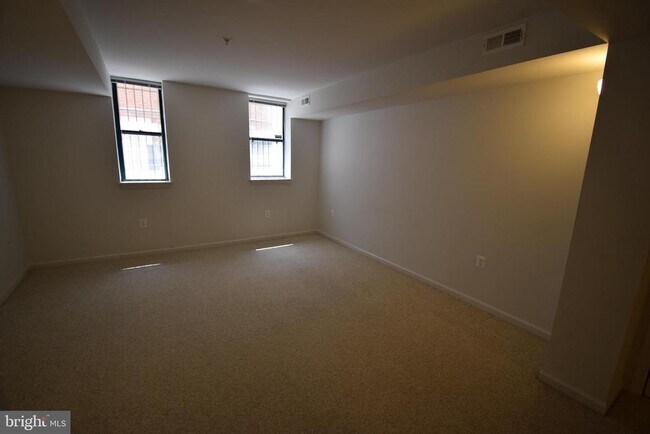 Photo - 2627 Adams Mill Rd NW Unit T2