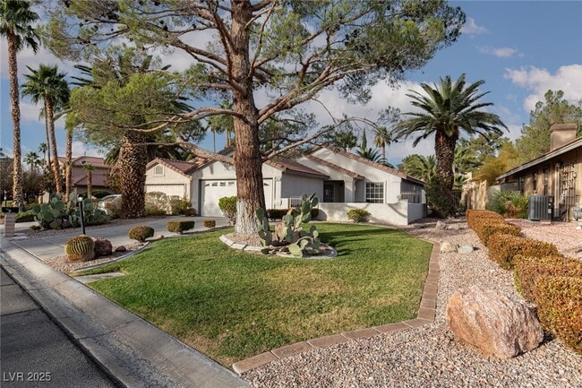 Building Photo - 4929 Signal Dr