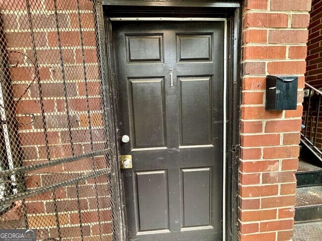 Photo - 1048 Washington St SW Unit #1