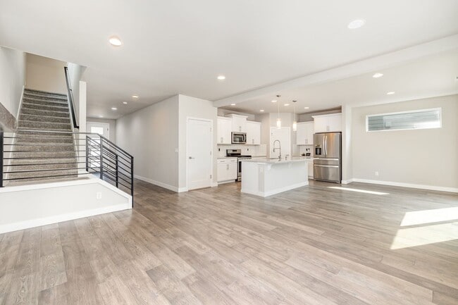 Photo - Modern home with 4 bed 2.5 bath available ...