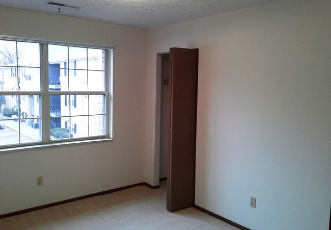 Marche' Apartments