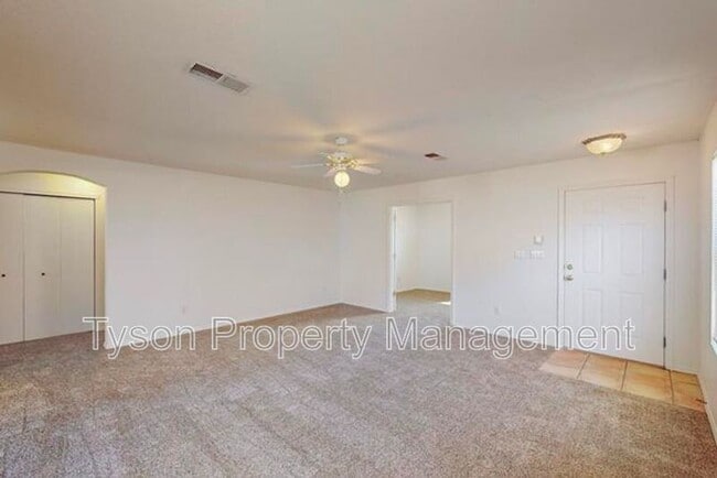 Photo - 7315 Quartzite Ave NW