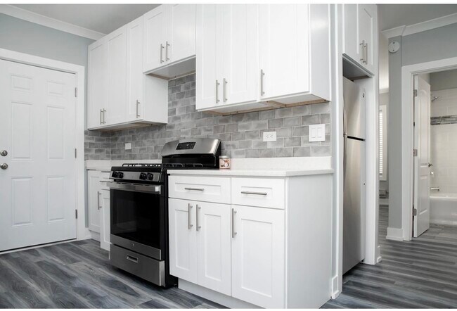 Photo - 3821 N Greenview Ave Unit 2W