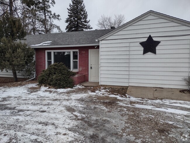 Building Photo - 705 S Taft Hill Rd Rental