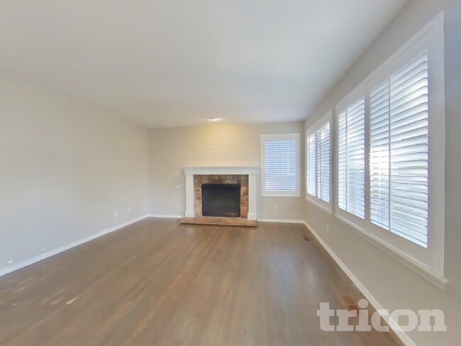 Photo - 5740 S Jellison St