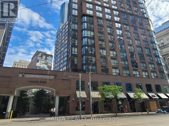 Photo - 7 Carlton St. Unit 1805