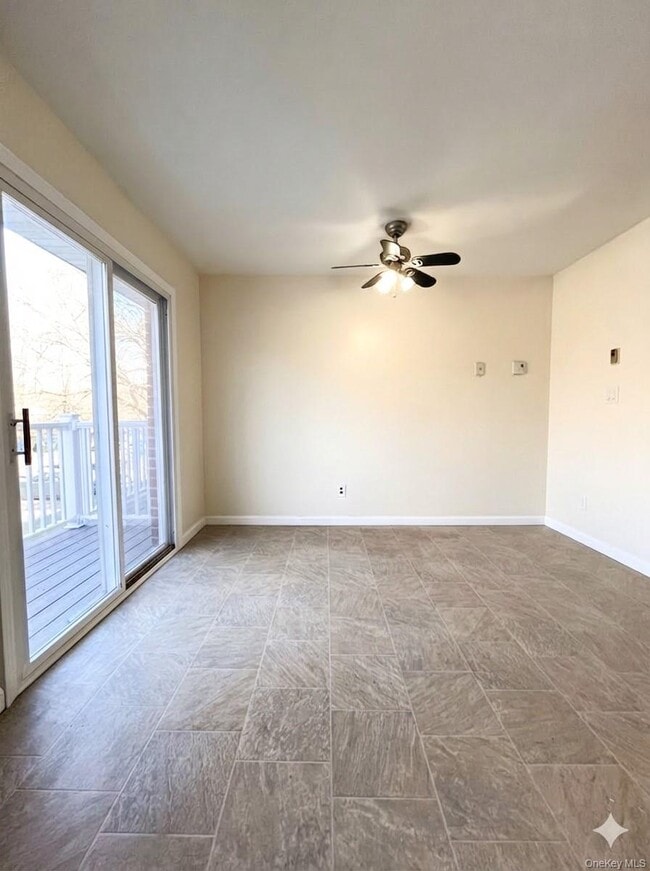 Photo - 5 Wildwood Dr Unit 12C