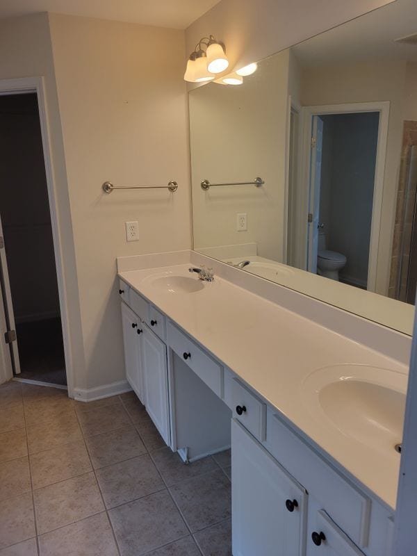 Photo - 105 Finchley Dr