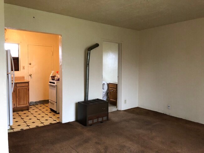 Photo - 725 W Oak St Unit 11