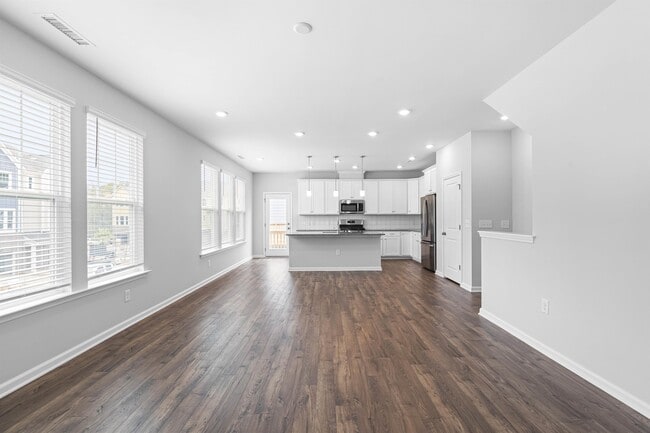 Photo - 3001 Worthy Wy