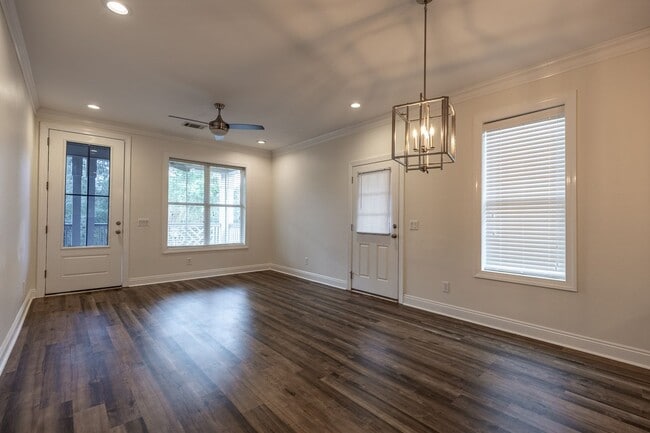 Photo - New special for move in!