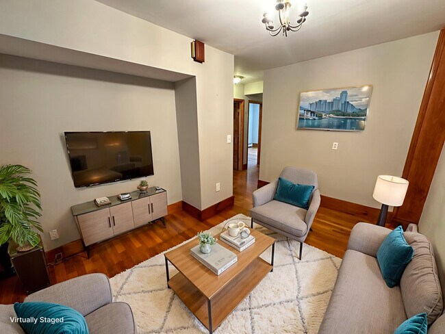 Photo - 258 Lexington St Unidad 2