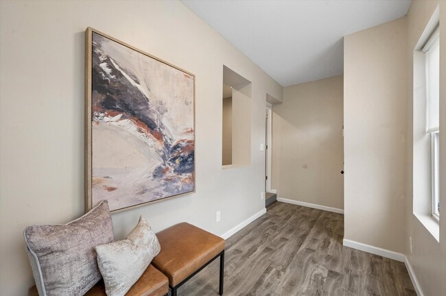 Photo - 743 S 52nd St