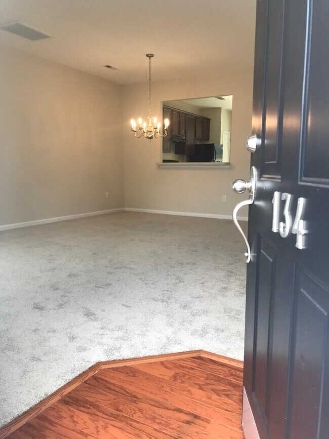 Photo - 134 Xander Dr