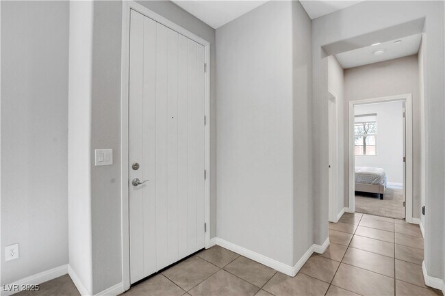 Photo - 15 Santo Mio Ct