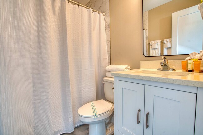 Photo - 126 Mango St Unit FL1-ID1226358P