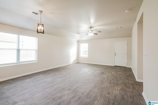 Photo - 328 Hidden Ct