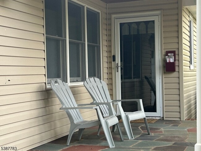 Photo - 10 Montvale Ave