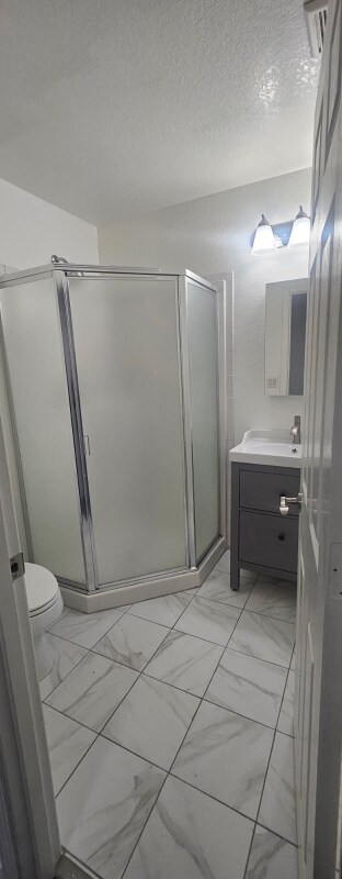 Photo - 437 Harris Ln