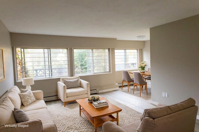 Photo - College Manor Mainstreet Apartments