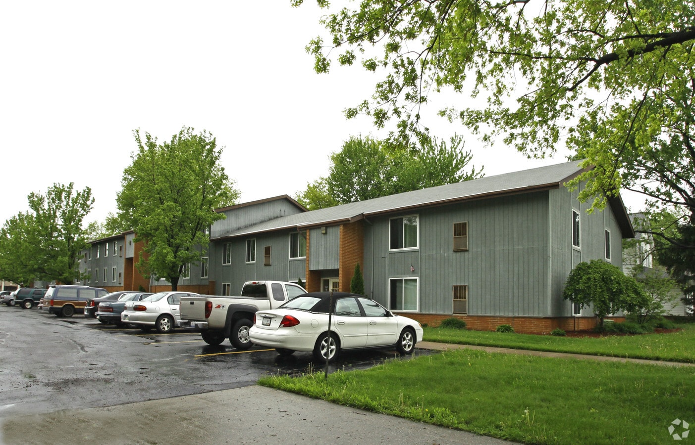 1470 E 337th St - Eastview Meadows Apartments