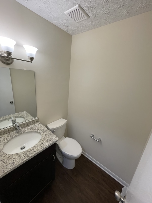 Photo - 956-988 W. Liberty St. - 988-A