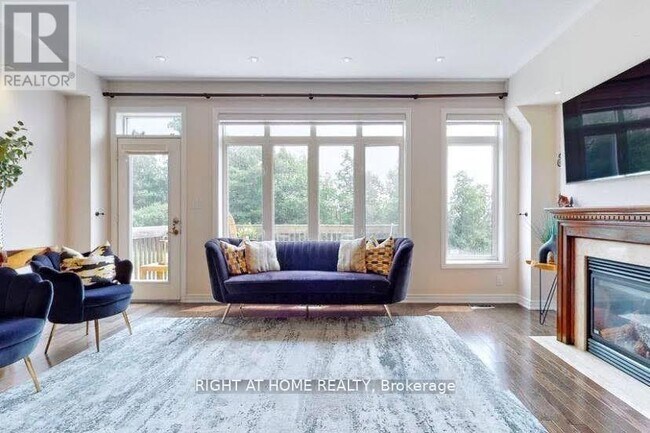 Photo - 1138 Woodington Ln