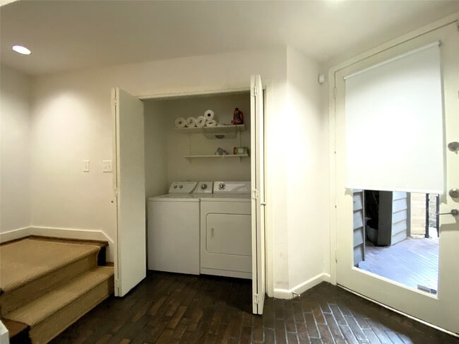 Photo - 5003 Yoakum Blvd