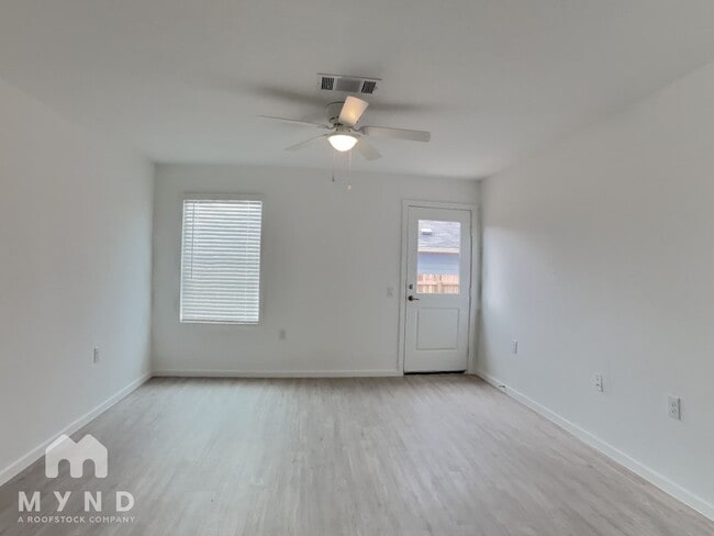 Photo - 13443 Laffoon Wy