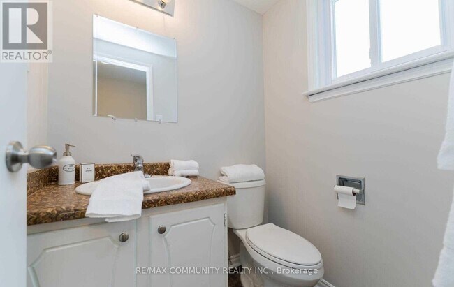 Photo - 58 Rainbow Ridge Ave