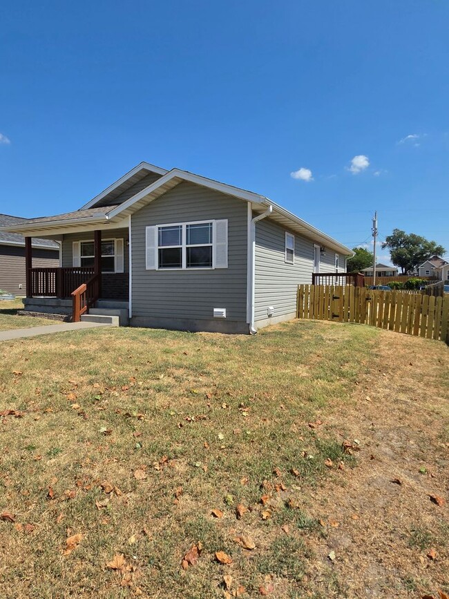 2309 Murphy Ave