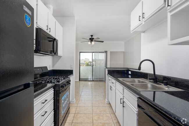 2BR, 2BA - 1,100SF - Kitchen - Citronia Luxe Towers Apartments
