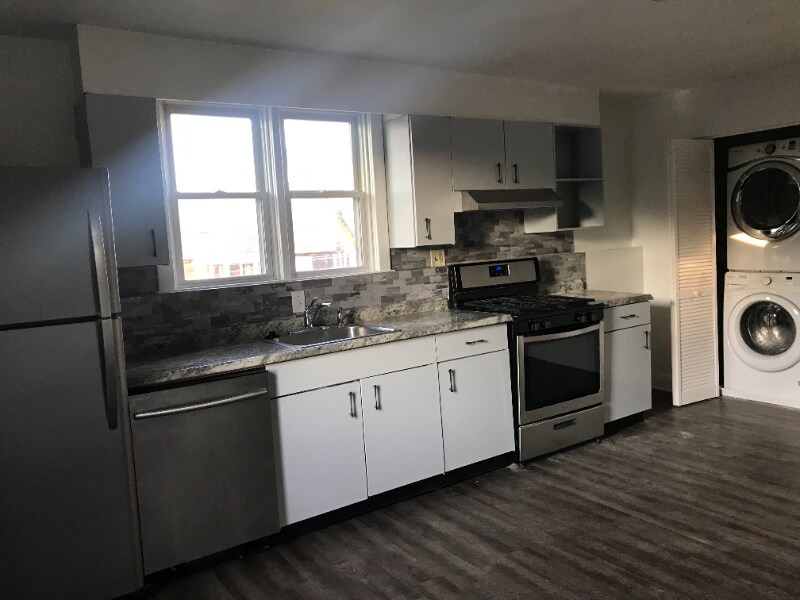 Photo - 1026 S Beechfield Ave Apartment Unit B