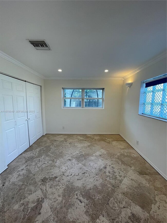 Photo - 1107 NE 8th St